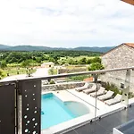 Apartamento Vineyard View Karst Hermes Art