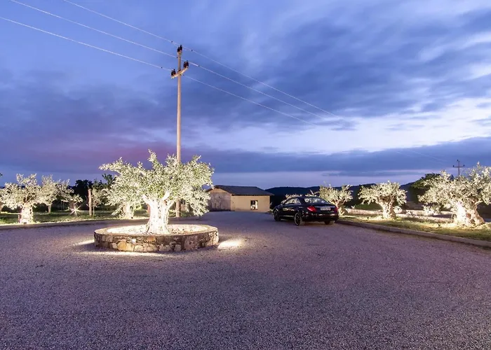 The View Hermes Art Apartament Sežana